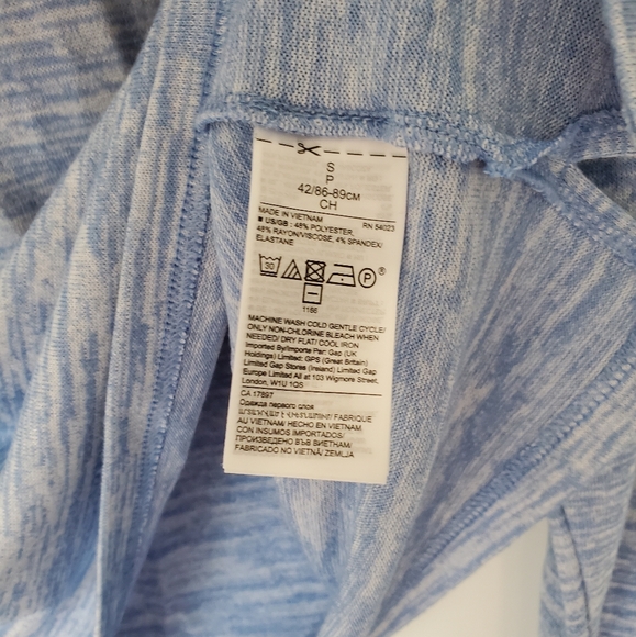 Banana Republic Luxspun Top - Picture 4 of 4